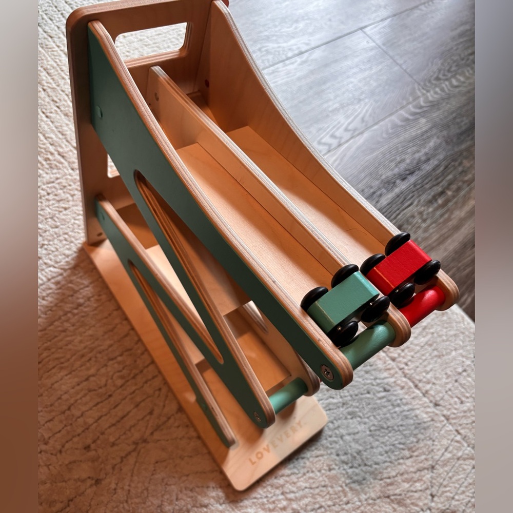 Lovevery race and chase ramp